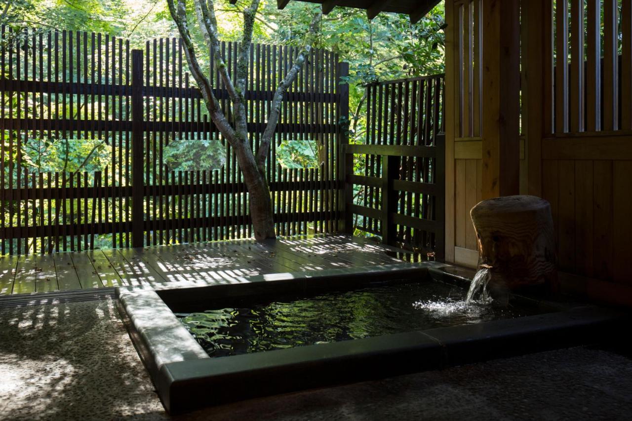 Kurokawa Onsen Oku No Yu Hotel Minamioguni Kültér fotó